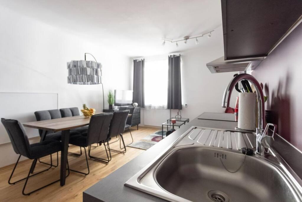 New Shalalaliving Vienna - Lovely Family Home Near Schoenbrunn - Pg Екстериор снимка